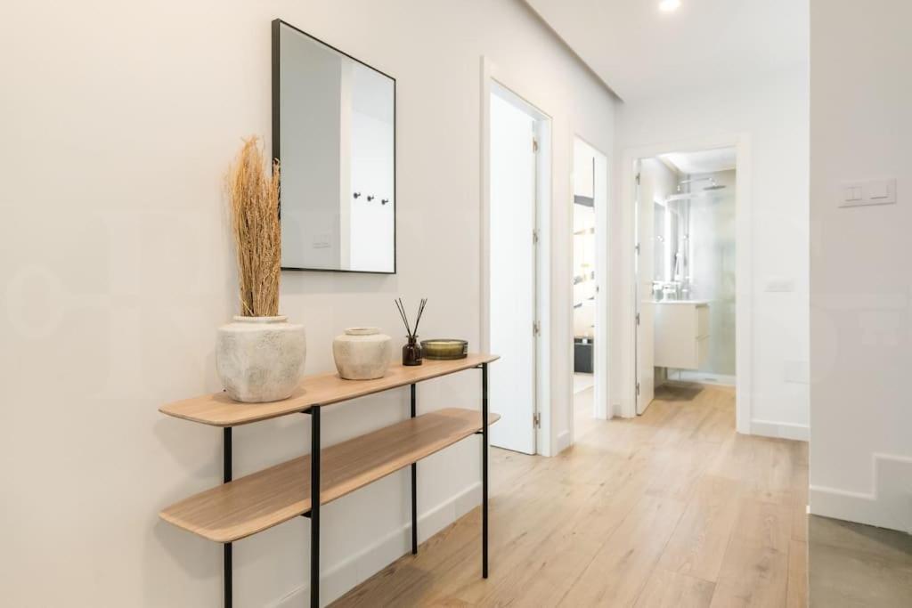 Apartment Delightful And Bright In Center By Rems Málaga